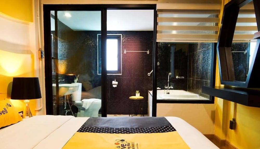 The Hive Chiang Mai Hotel Luaran gambar