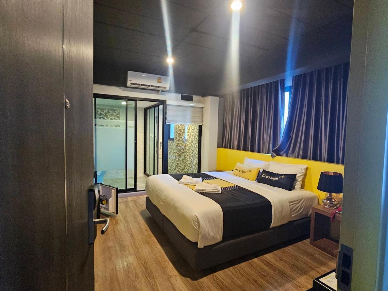 The Hive Chiang Mai Hotel Luaran gambar