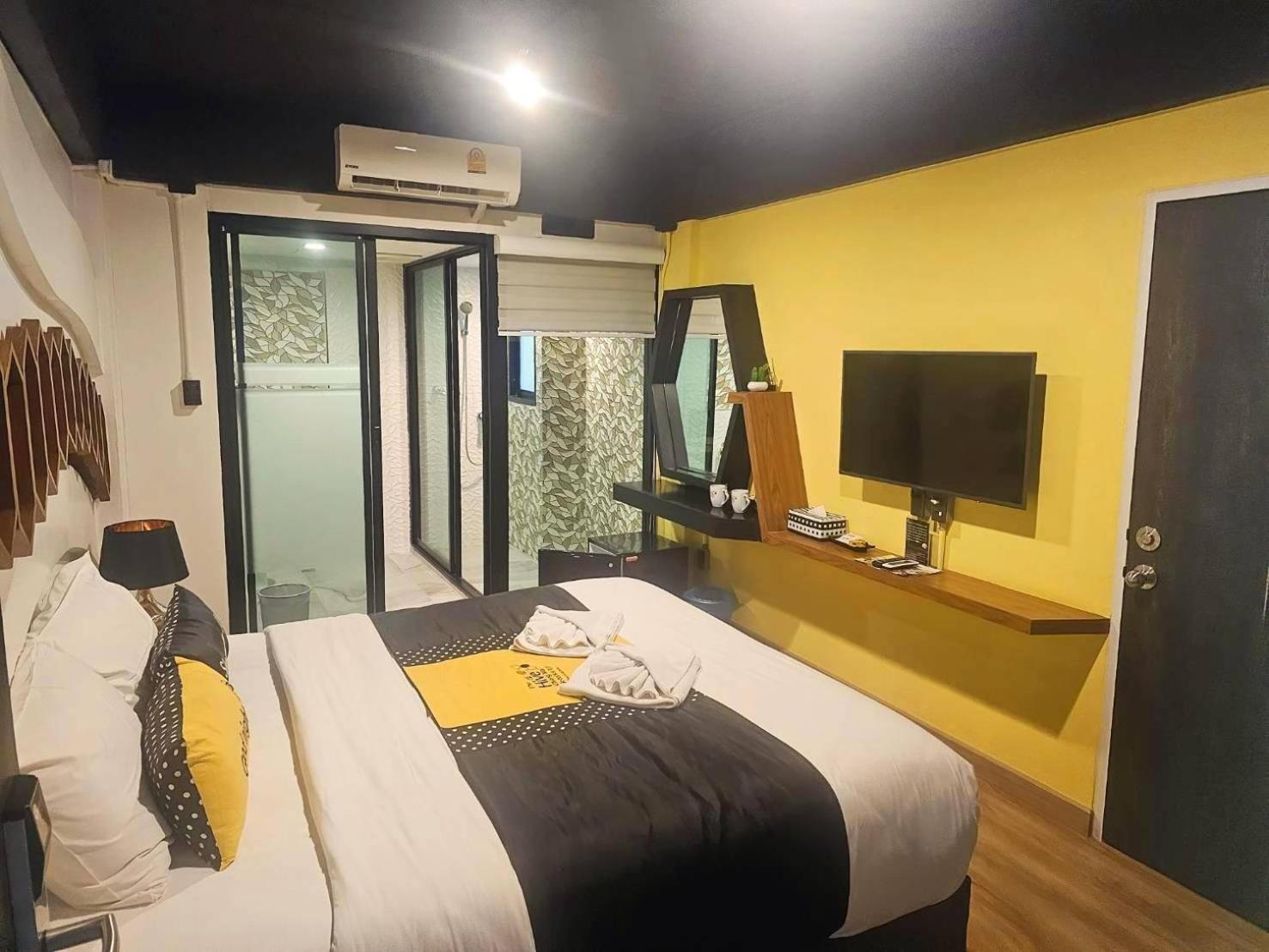 The Hive Chiang Mai Hotel Luaran gambar